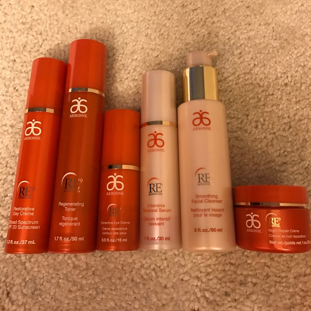 Arbonne cream and serum set