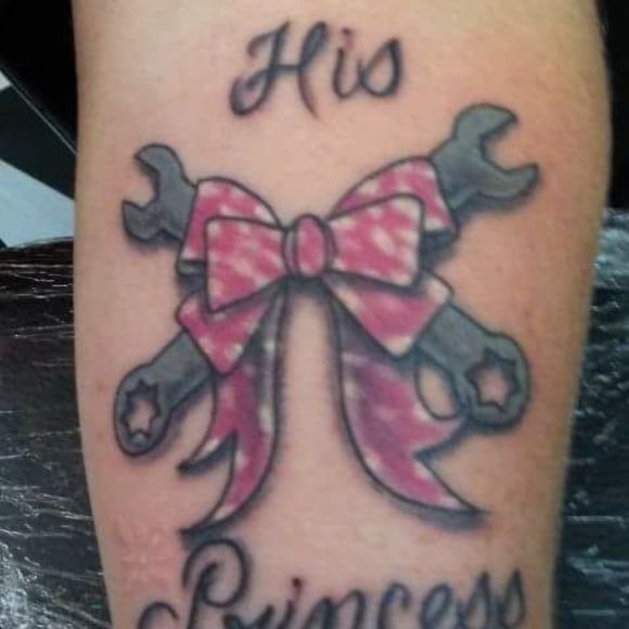 Meet your Posher, Danielle - Picture 1 of 1