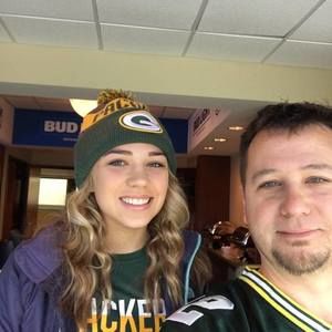 Meet your Posher, Sandy