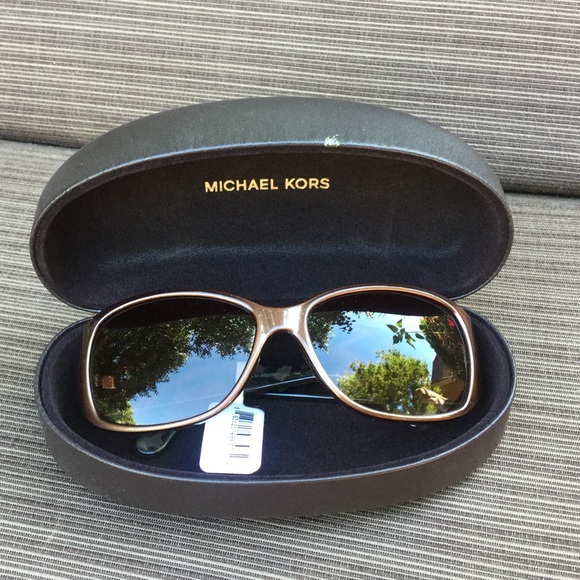 NWT❤ Michael Kors Sunglasses ? main image 4