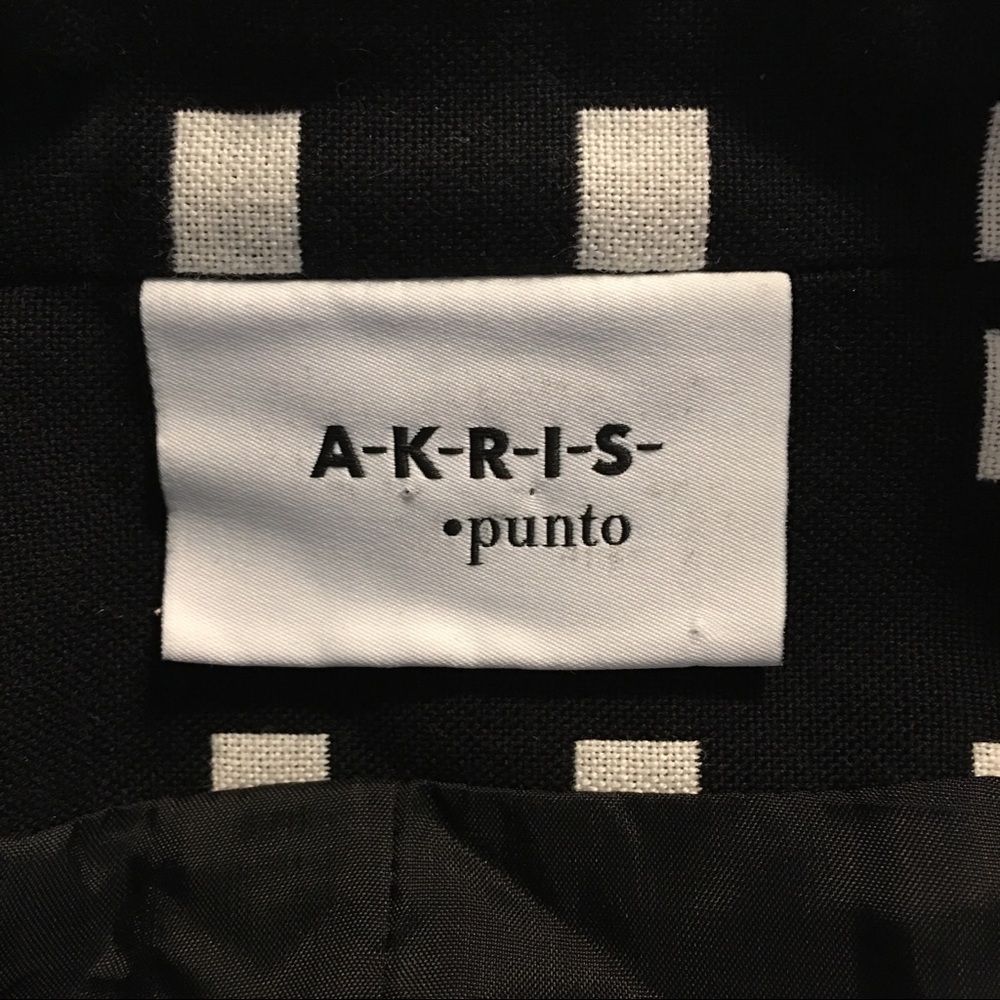 ***SOLD***Akris Punto Blazer Squares Snap Button - Picture 5 of 8