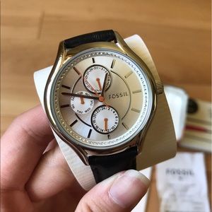 Brand New!! Fossil Unisex Leather Watch