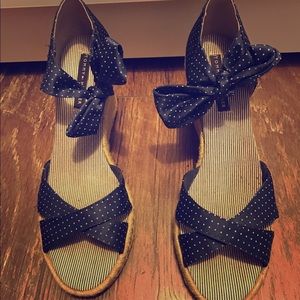 Tommy Hilfiger Polka dot wedges