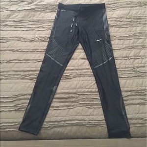 Nike Power Speed Tight
