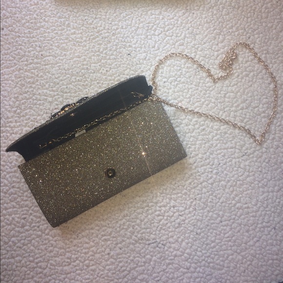 NWOT Gorgeous Formal Clutch - Picture 2 of 2