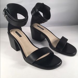 Black block heel sandal
