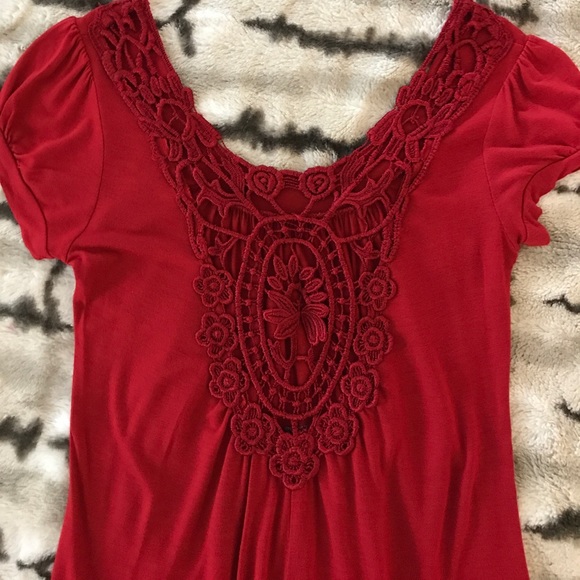 Red Crochet Floral Scoop Back Top - Picture 7 of 7
