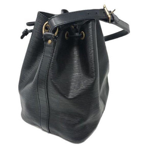 *HP* Louis Vuitton Epi Noé - Picture 4 of 8