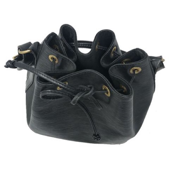 *HP* Louis Vuitton Epi Noé - Picture 6 of 8