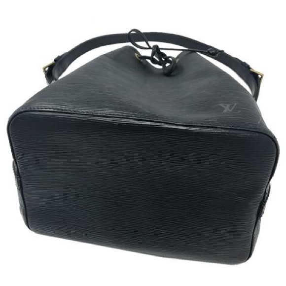 *HP* Louis Vuitton Epi Noé - Picture 7 of 8