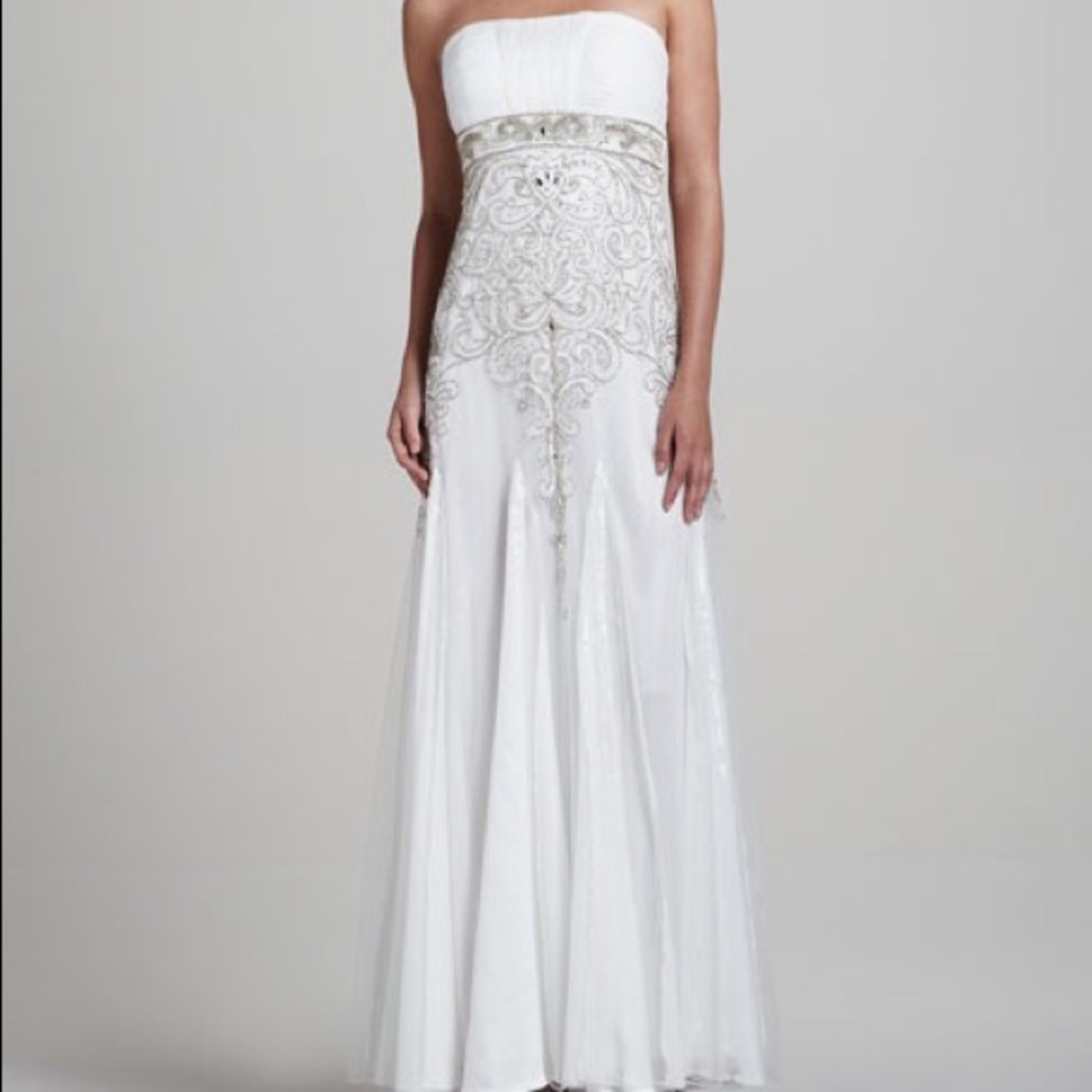 Sue Wong White Beaded Gown. NWOT. Sz0, org$636