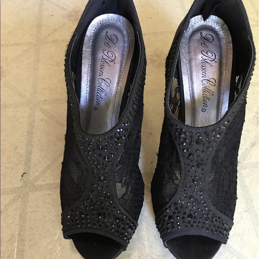 Dress shoes healed
