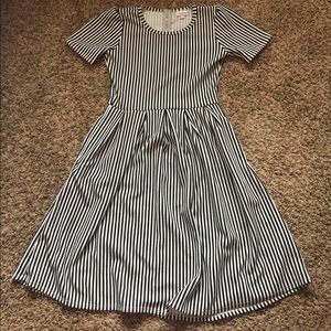 LuLaRoe Amelia Dress