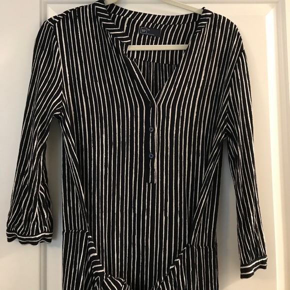 Gap dress - Picture 2 of 2