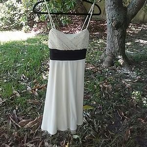 Off white city triangles dress