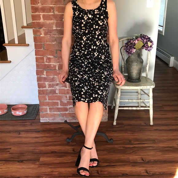 Dresses & Skirts - Vintage midi dress