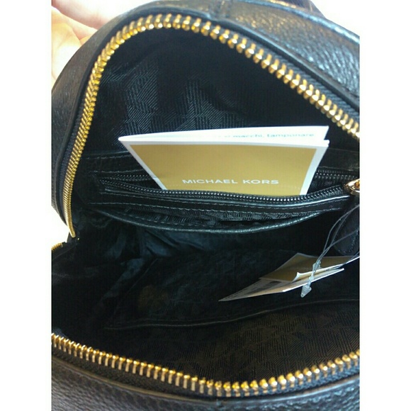NEW AUTHENTIC MICHAEL KORS BACKPACK. STUDDED. main image 6