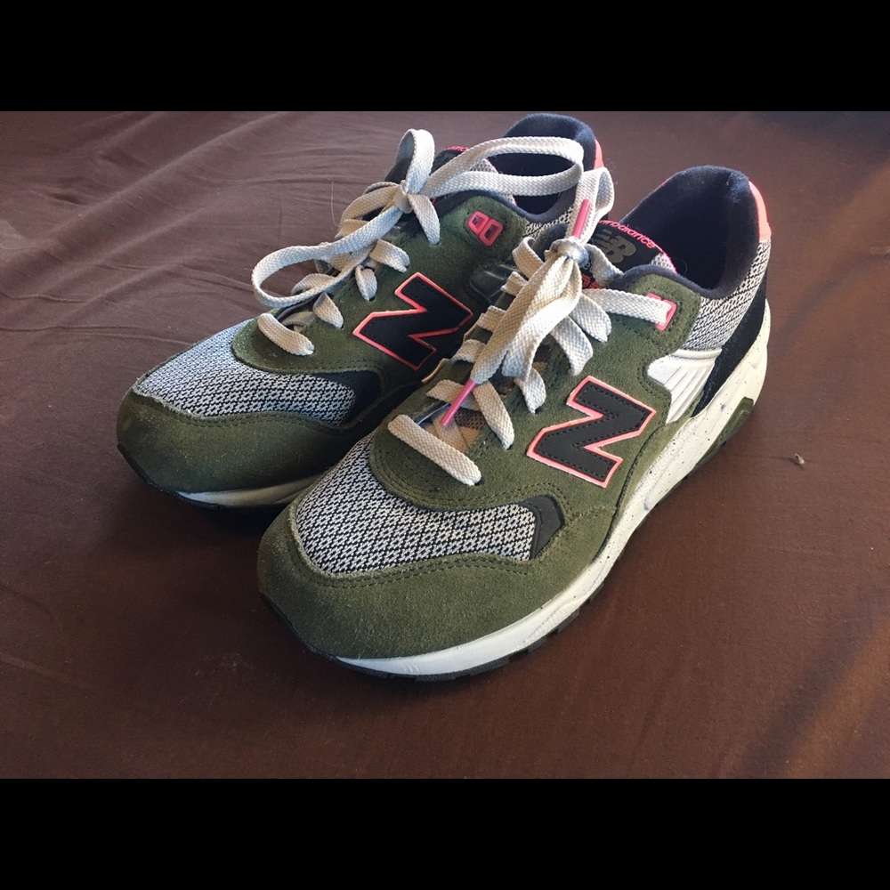580 Elite Edition New Balance Sneakers