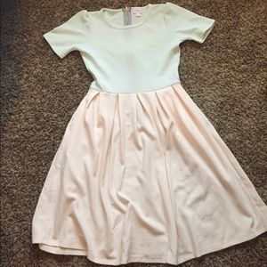 LuLaRoe Amelia Dress