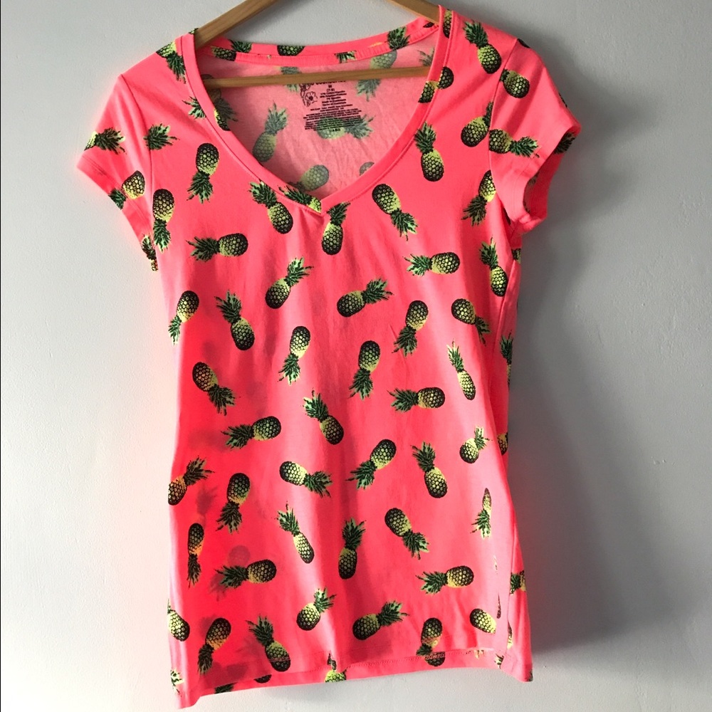 Pink Pineapple Top