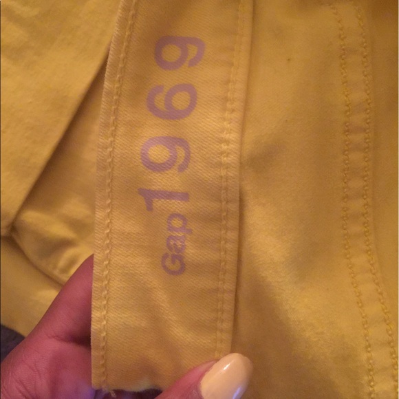 The Gap yellow Cropped Capri JEAN - Picture 3 of 3