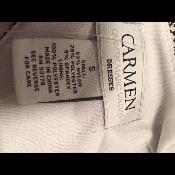 Dress - Picture 4 of 4