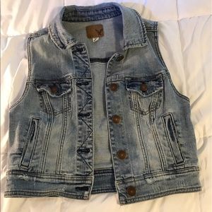 American Eagle Outfitters denim vest