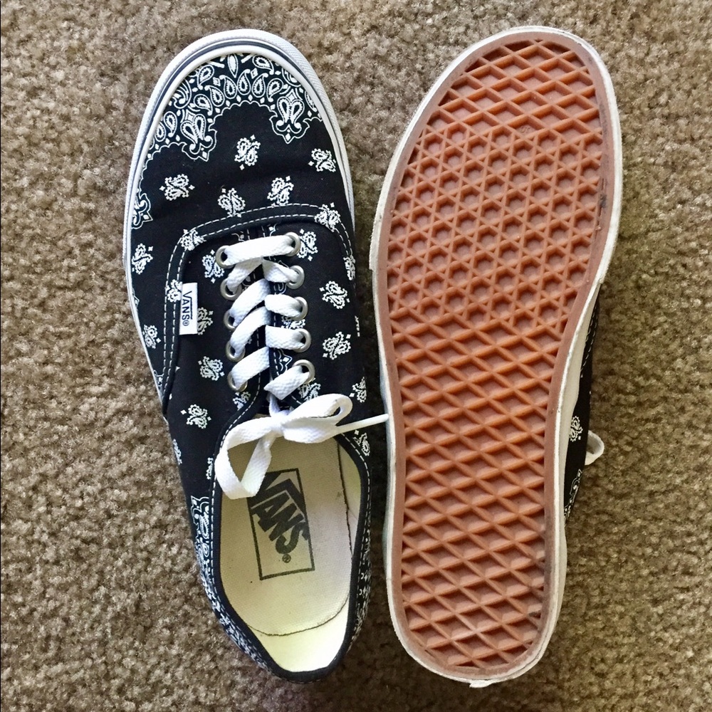 Vans bandana shoes. Unisex women men paisley vans