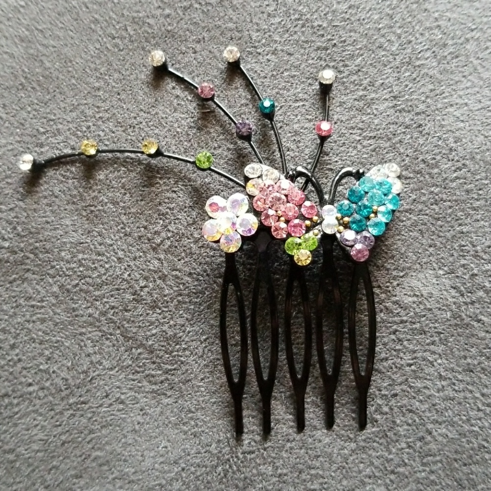 Handmade boutique hair clip