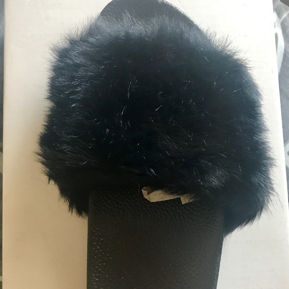 ❗️Last One❗️Black Fur Slides - Picture 4 of 5