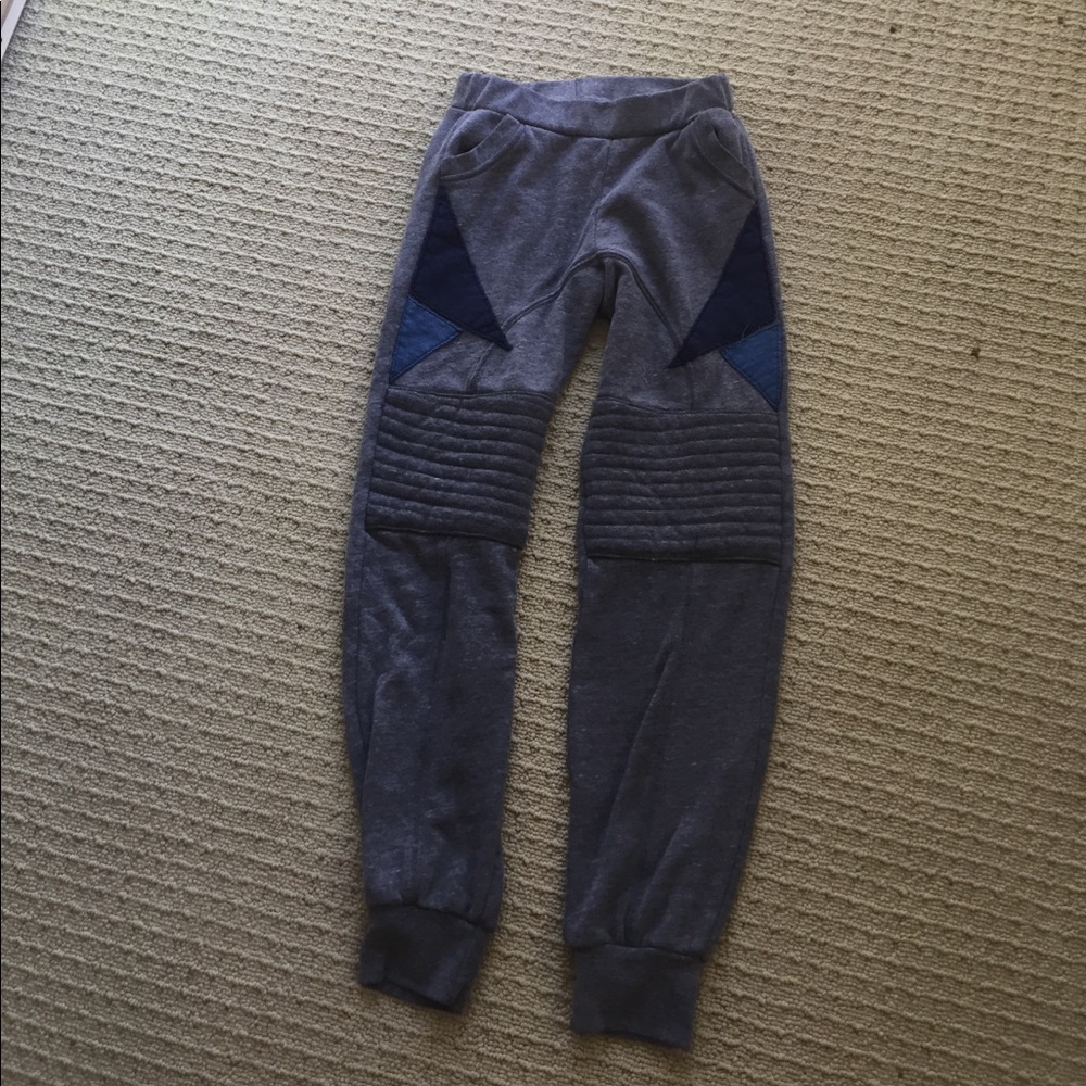 Aviator Nation sweats