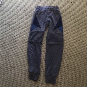 Aviator Nation sweats