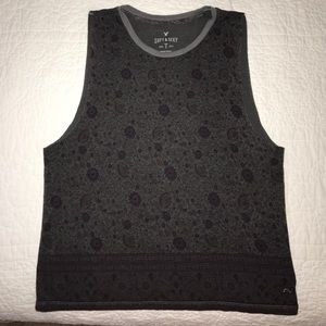 American Eagle Outfitters cropped muscle tank