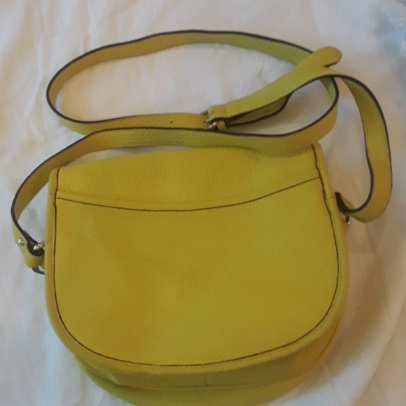 Isaac Mizrahi Yellow Shoulder Bag - Picture 2 of 7