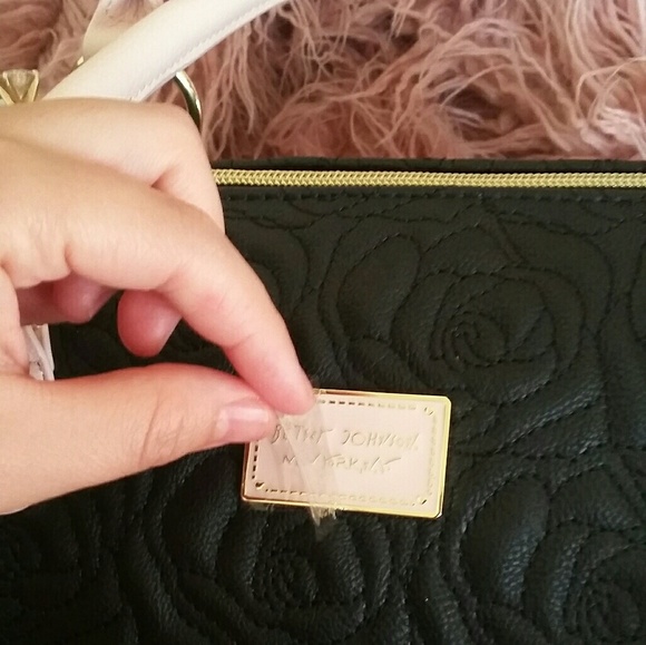 Brand new Betsey Johnson Quilted Rose Satchel - Picture 4 of 8