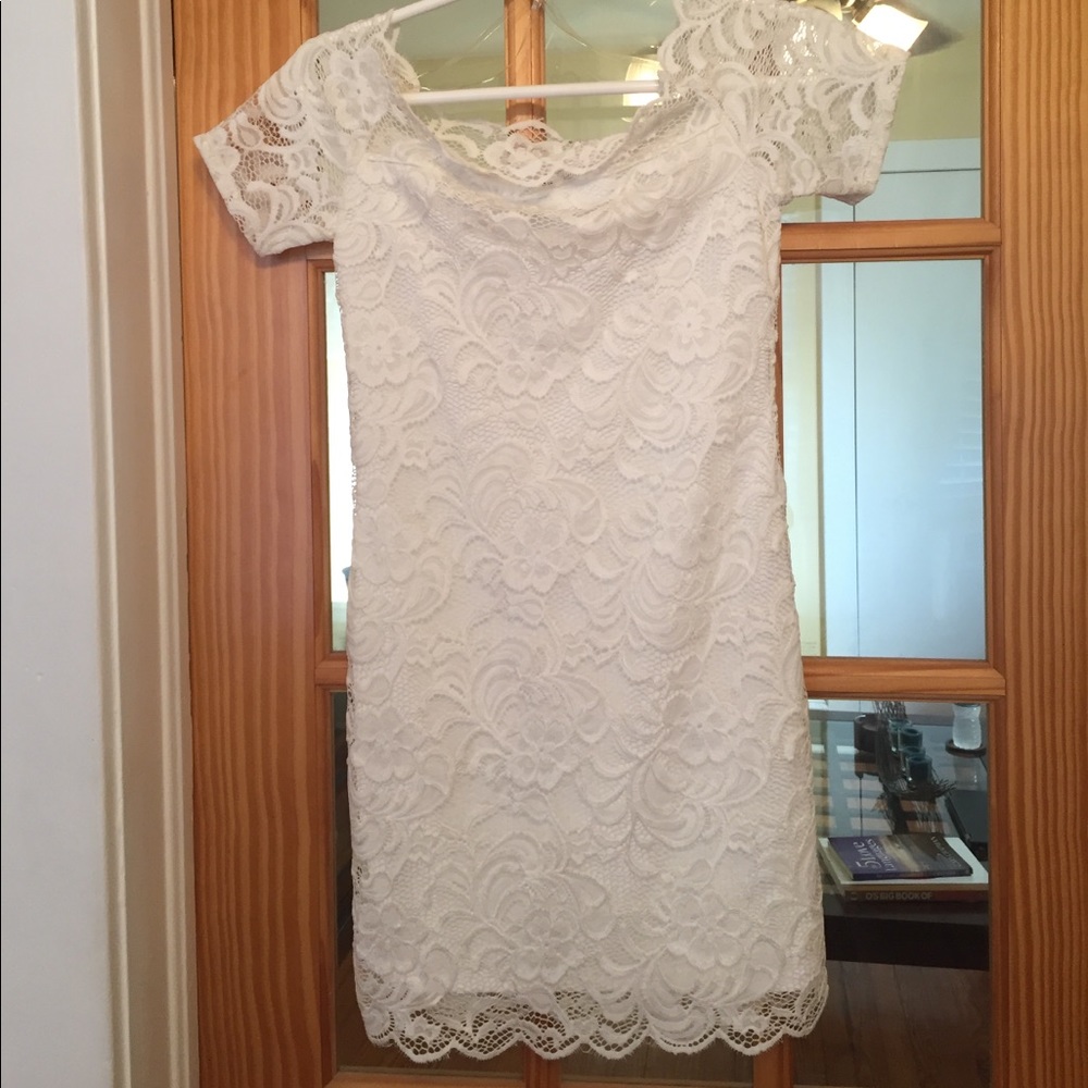 White lace dress