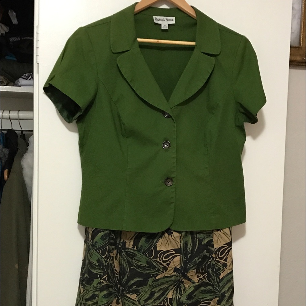 Cropped coat and flared skirt set