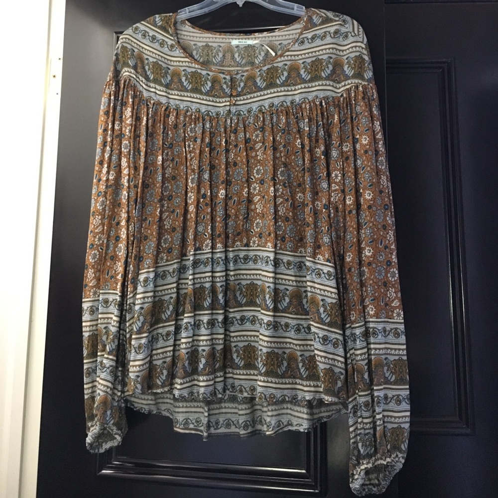 Women's Kimchi Blue Shirt