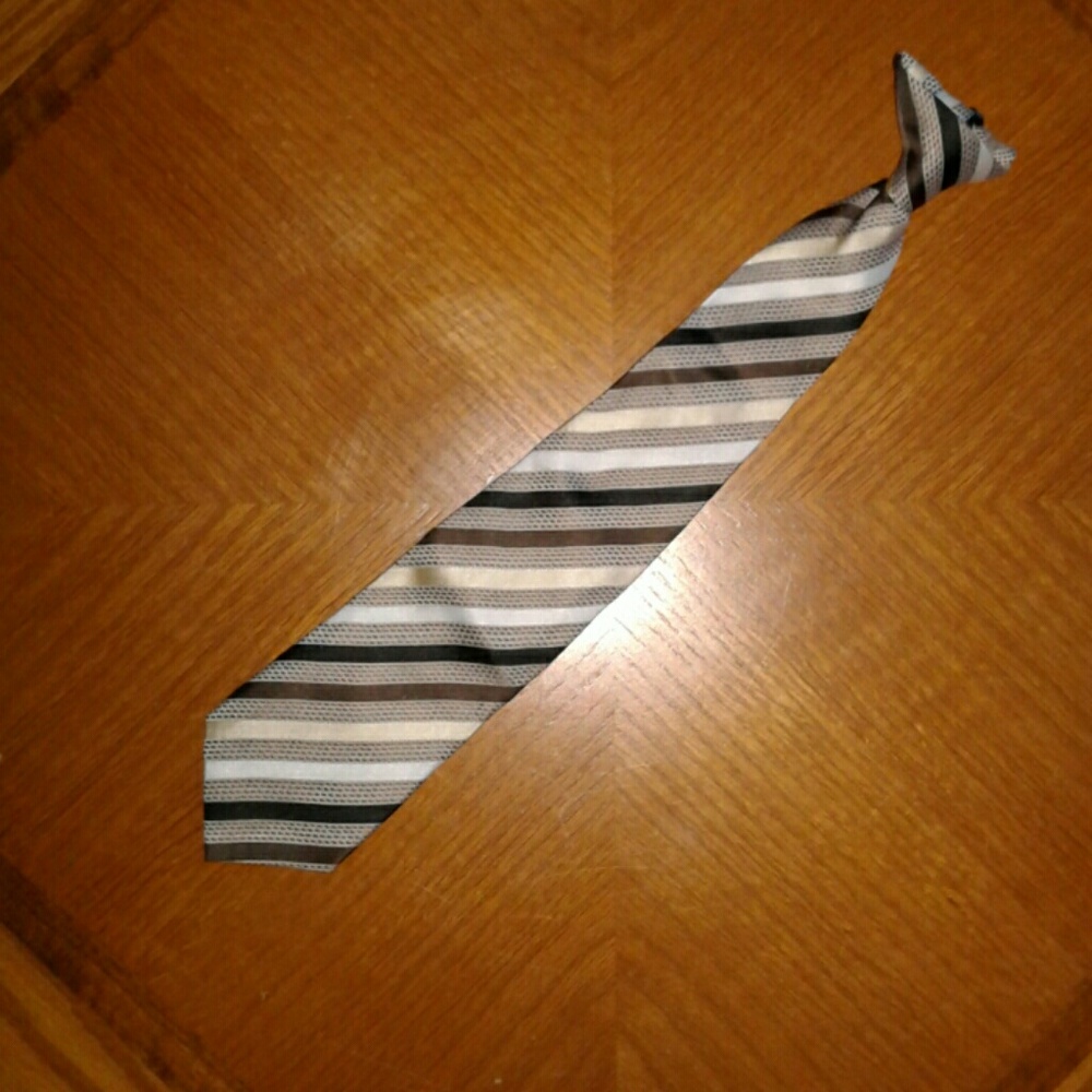 Simple clip on and go look good forever