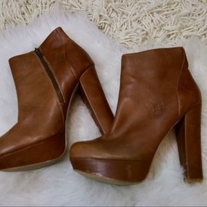 Steve Madden heeled booties