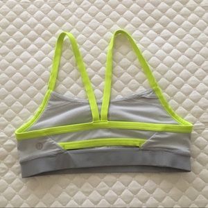 Lululemon sports bra