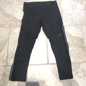 Lululemon Capri size 4