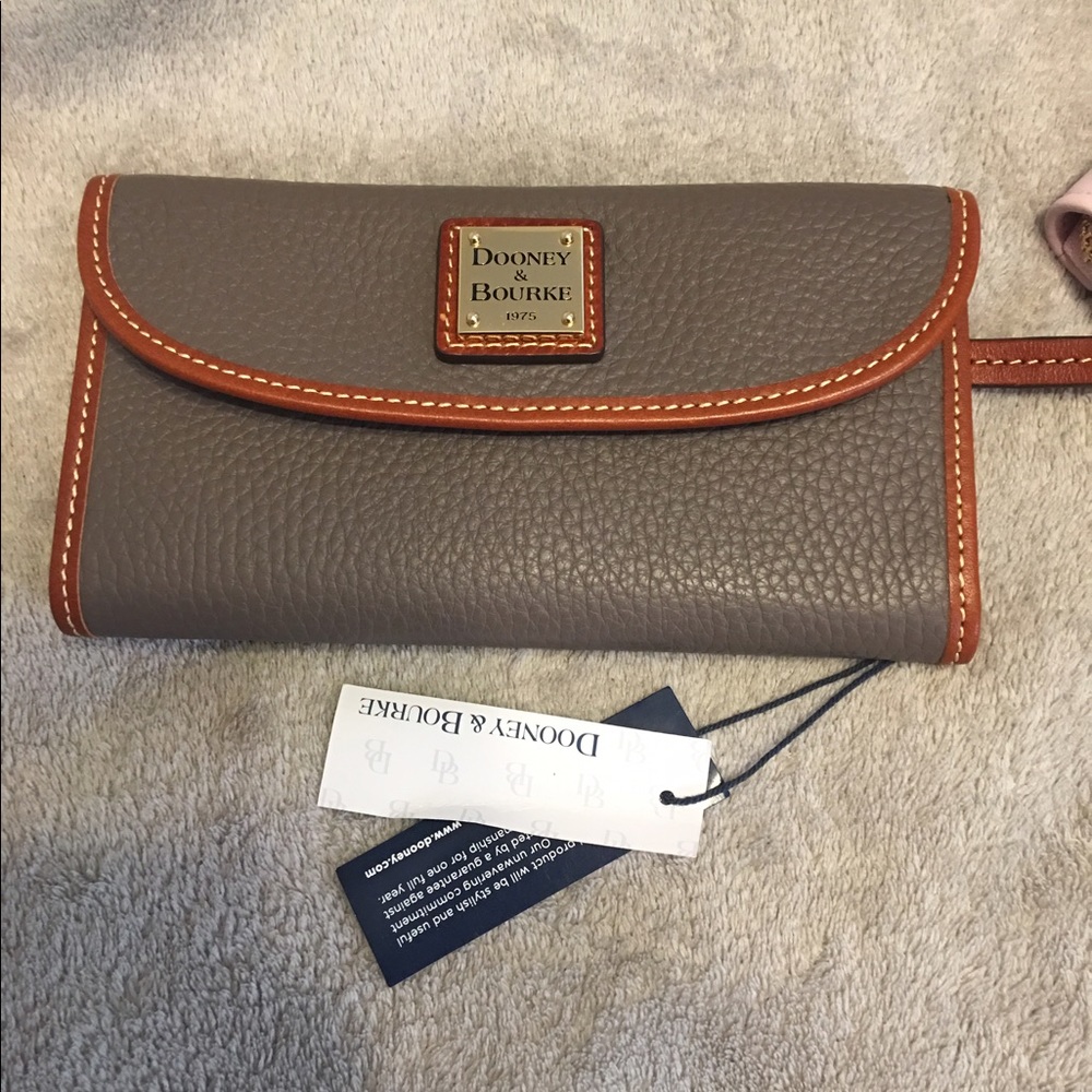 Dooney & Bourke Wallet