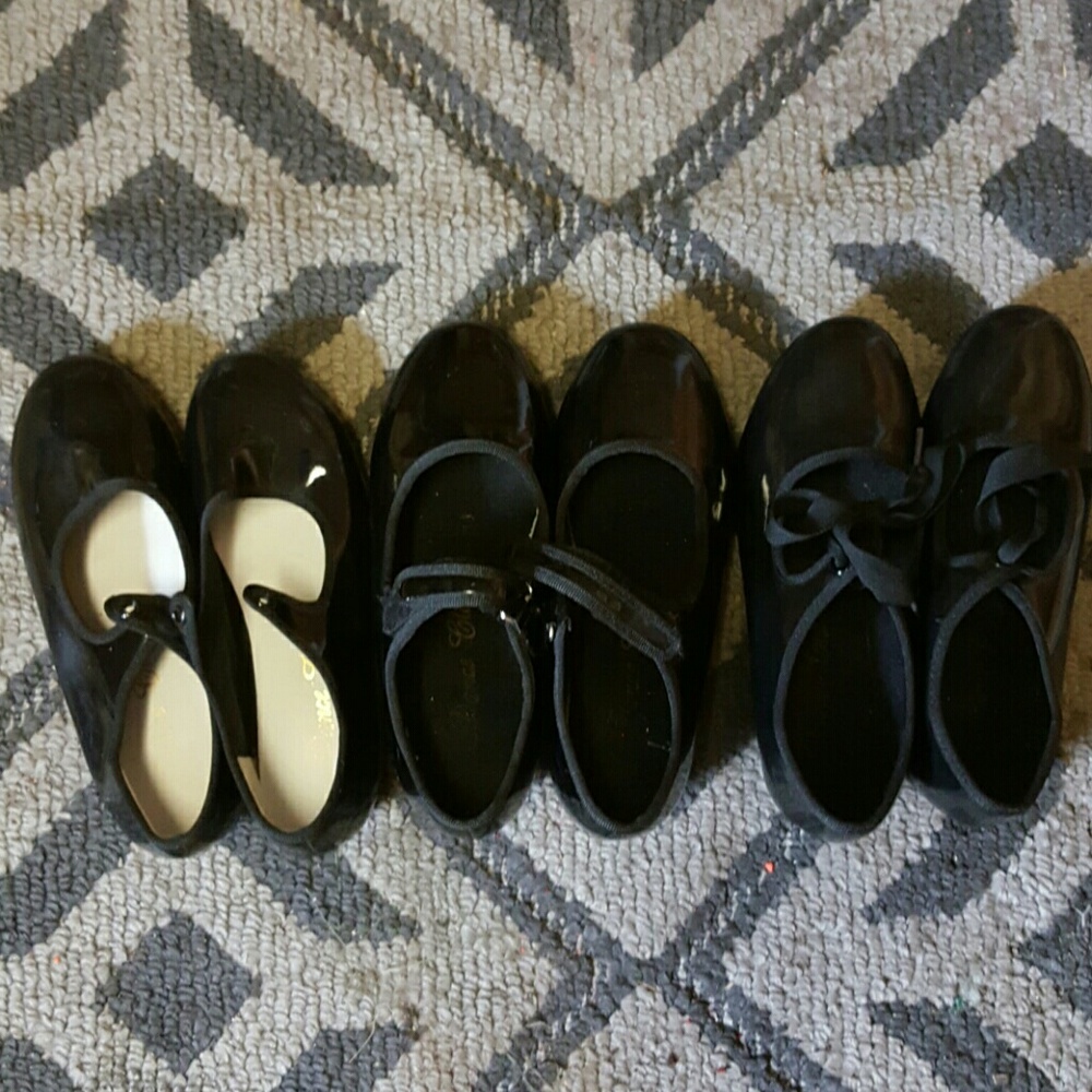 Tap dance shoes