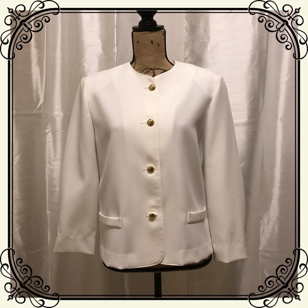 Tailored white blazer with gold buttons