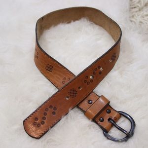Vintage brown leather belt
