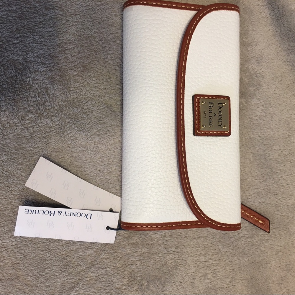 Dooney & Bourke Wallet