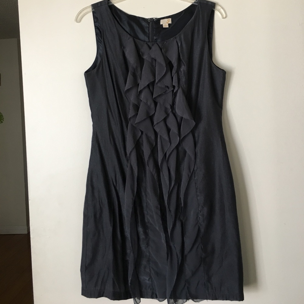 Ya Shimmery Gray Ruffle Front Dress Sz M