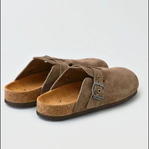 AEO Birkenstock Look-Alikes