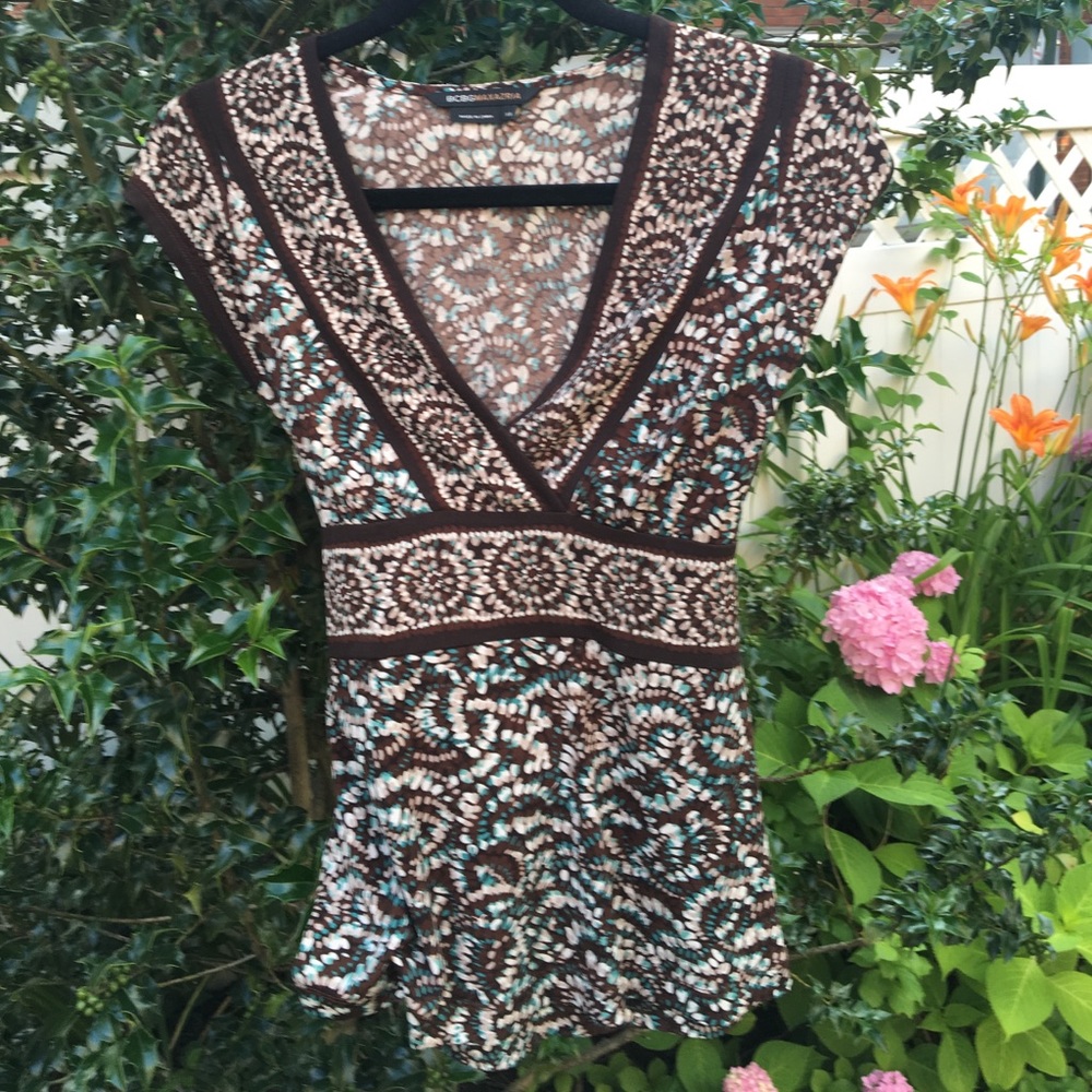 BCBG cap sleeve summer top